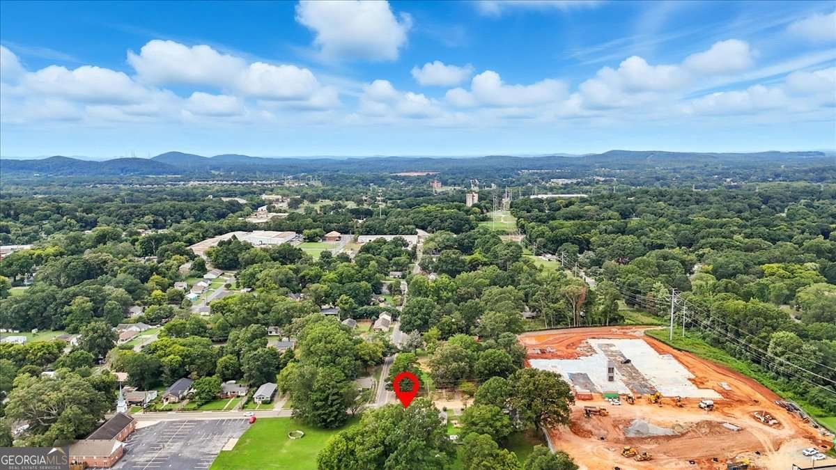 501 Douglas Street Cartersville - 24
