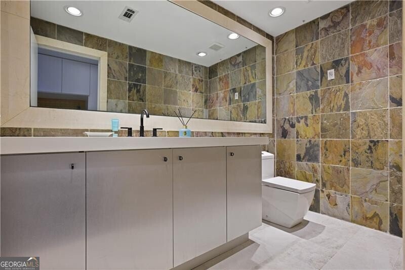 3670 Ridgewood Road Atlanta - 21