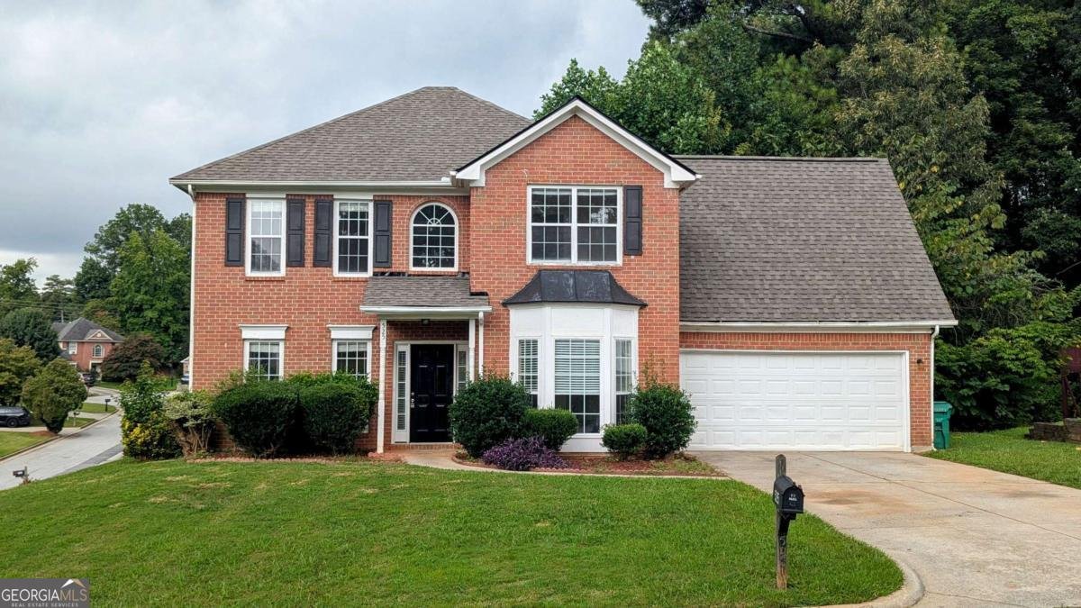 525 Crestwood Court Lithonia - 1
