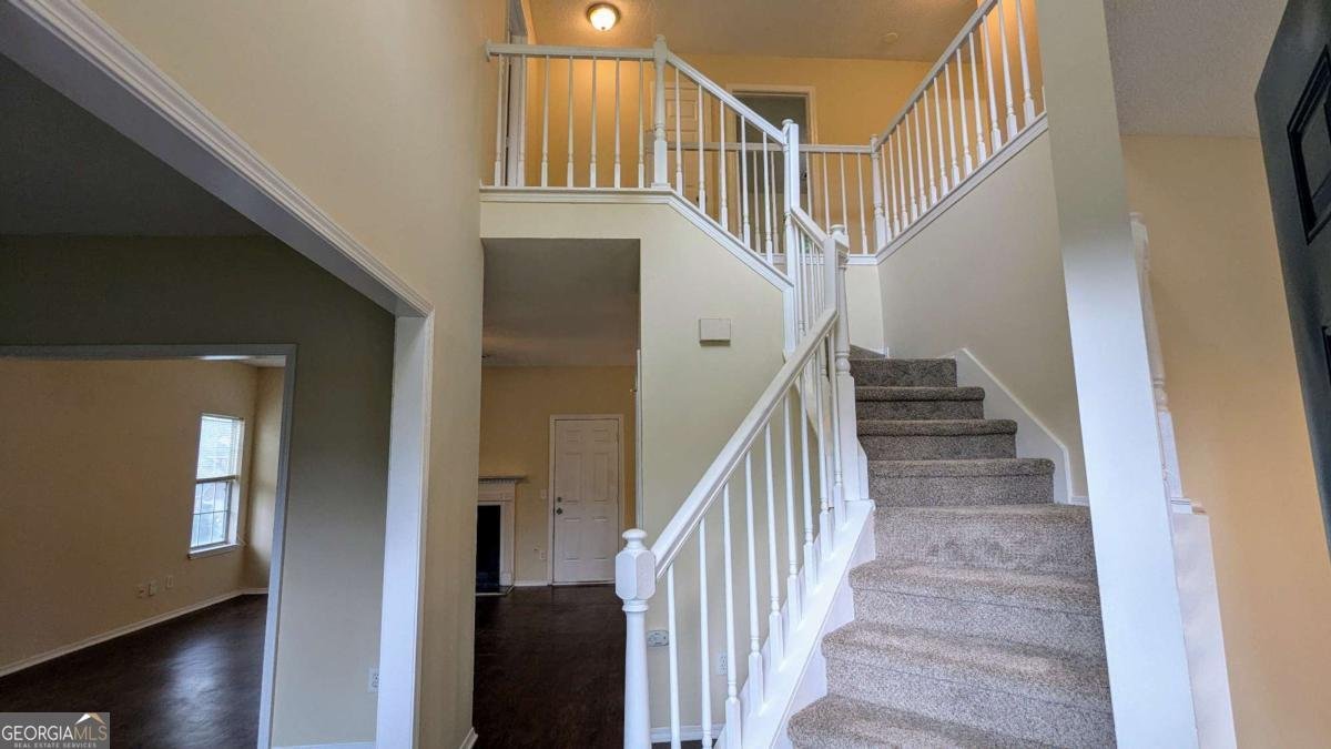 525 Crestwood Court Lithonia - 2