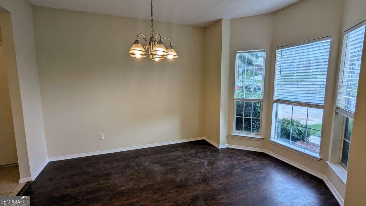 525 Crestwood Court Lithonia - 4