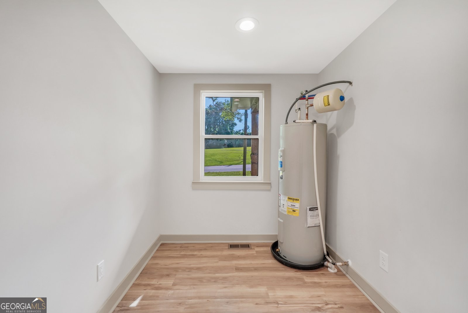 250 Mill Street Barnesville - 25