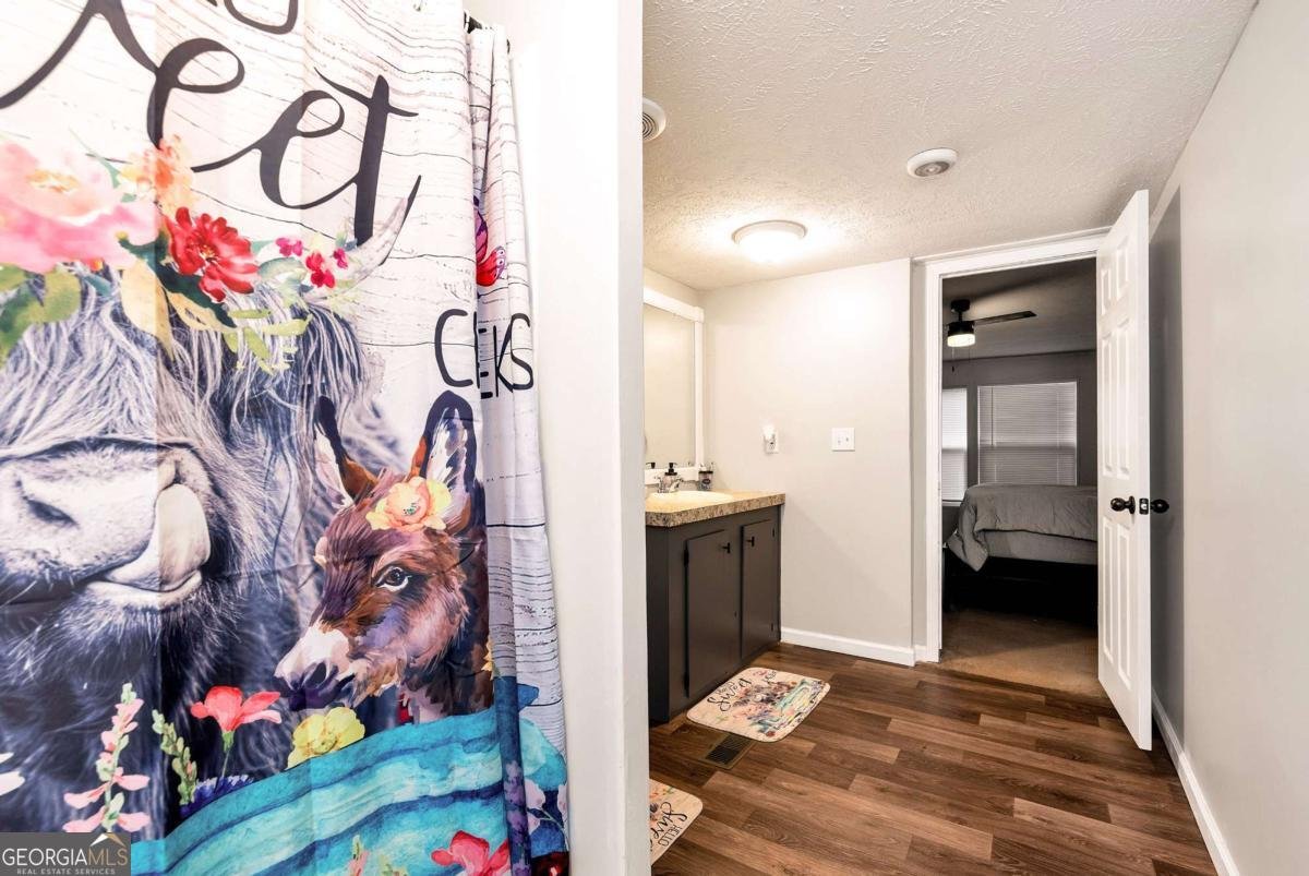 112 Fisherman Cove Lavonia - 30