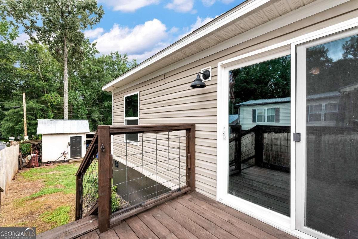 112 Fisherman Cove Lavonia - 32