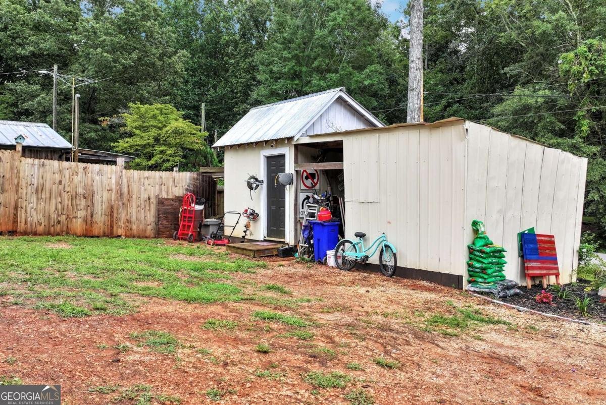 112 Fisherman Cove Lavonia - 36