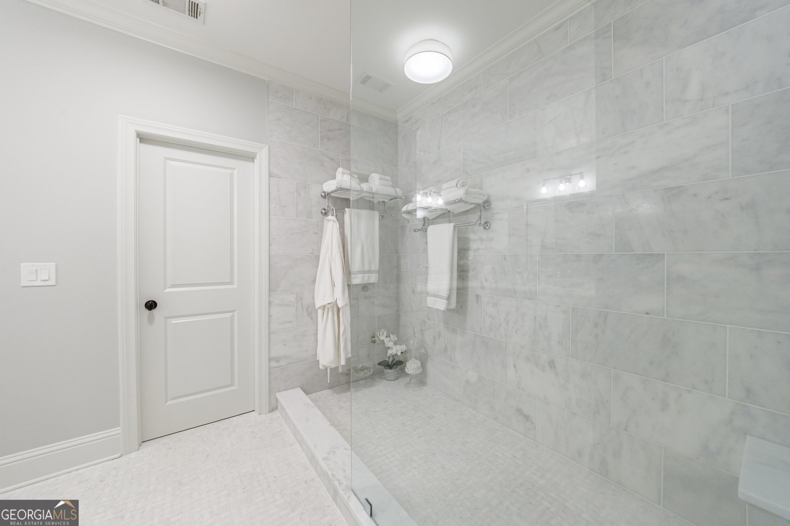 9018 Riverbend Manor Alpharetta - 46