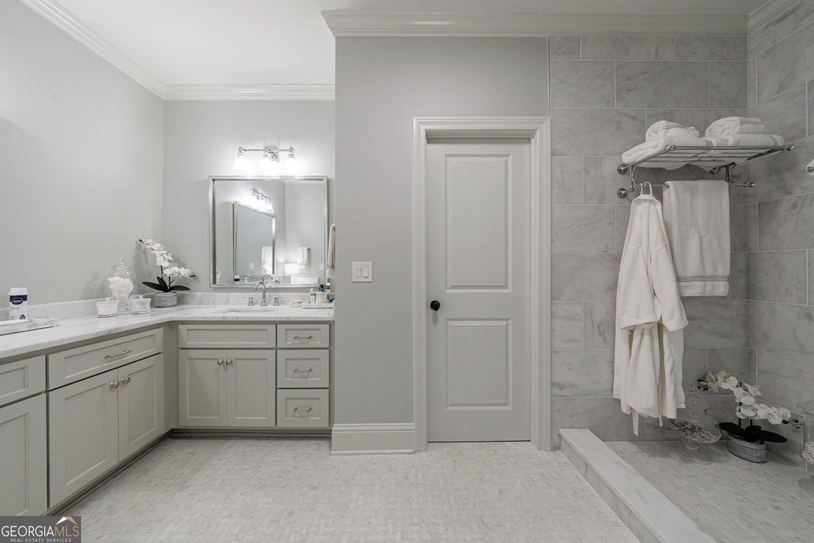 9018 Riverbend Manor Alpharetta - 49