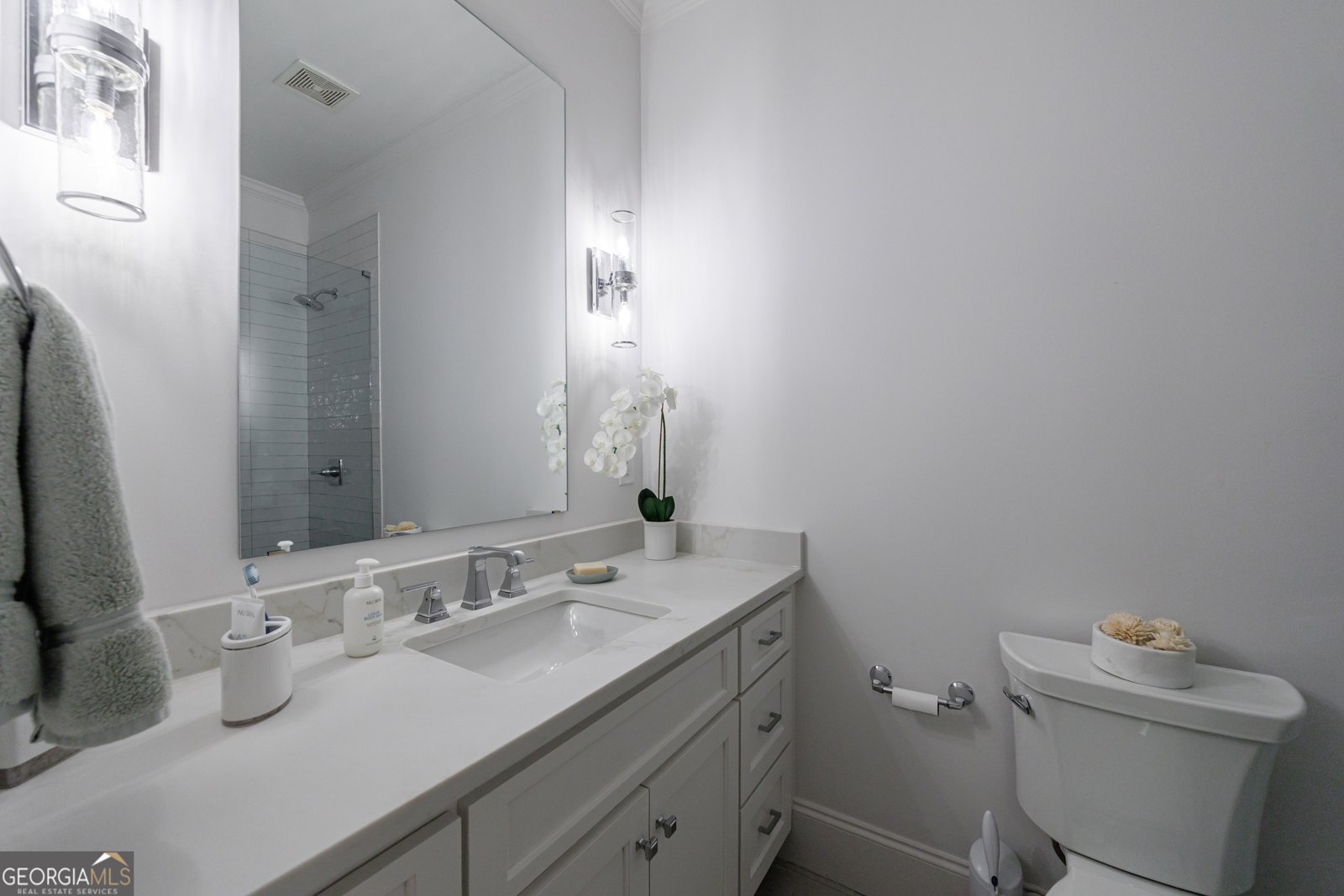 9018 Riverbend Manor Alpharetta - 57