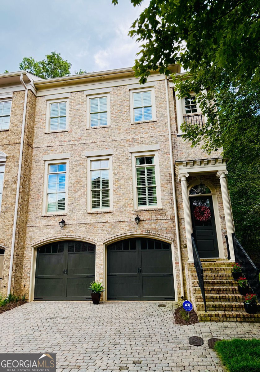 9018 Riverbend Manor Alpharetta - 64
