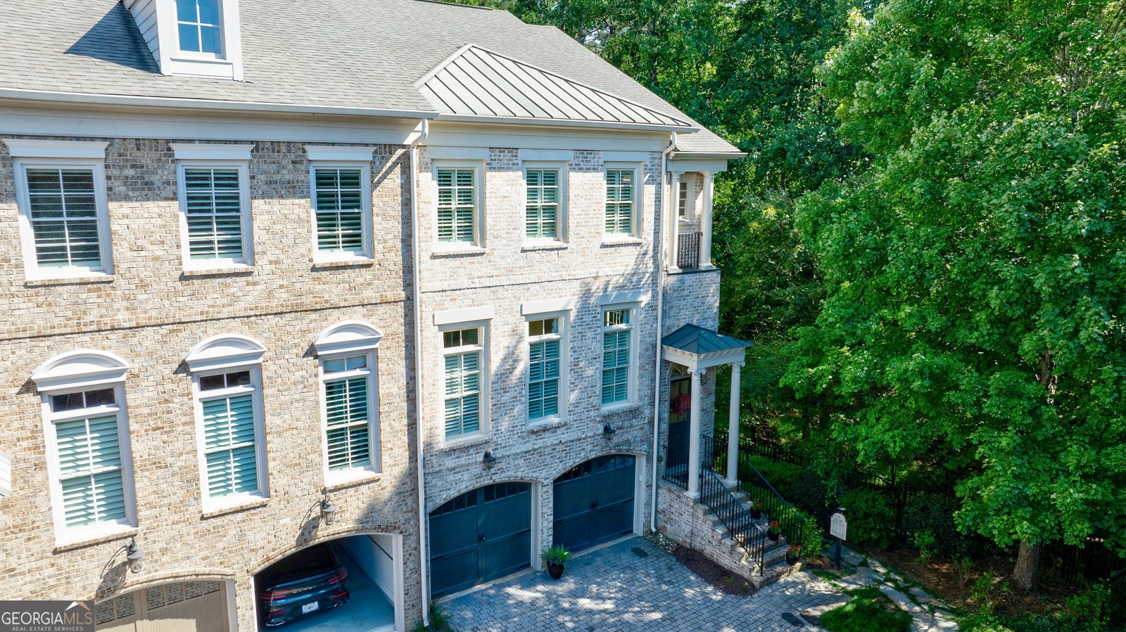 9018 Riverbend Manor Alpharetta - 68