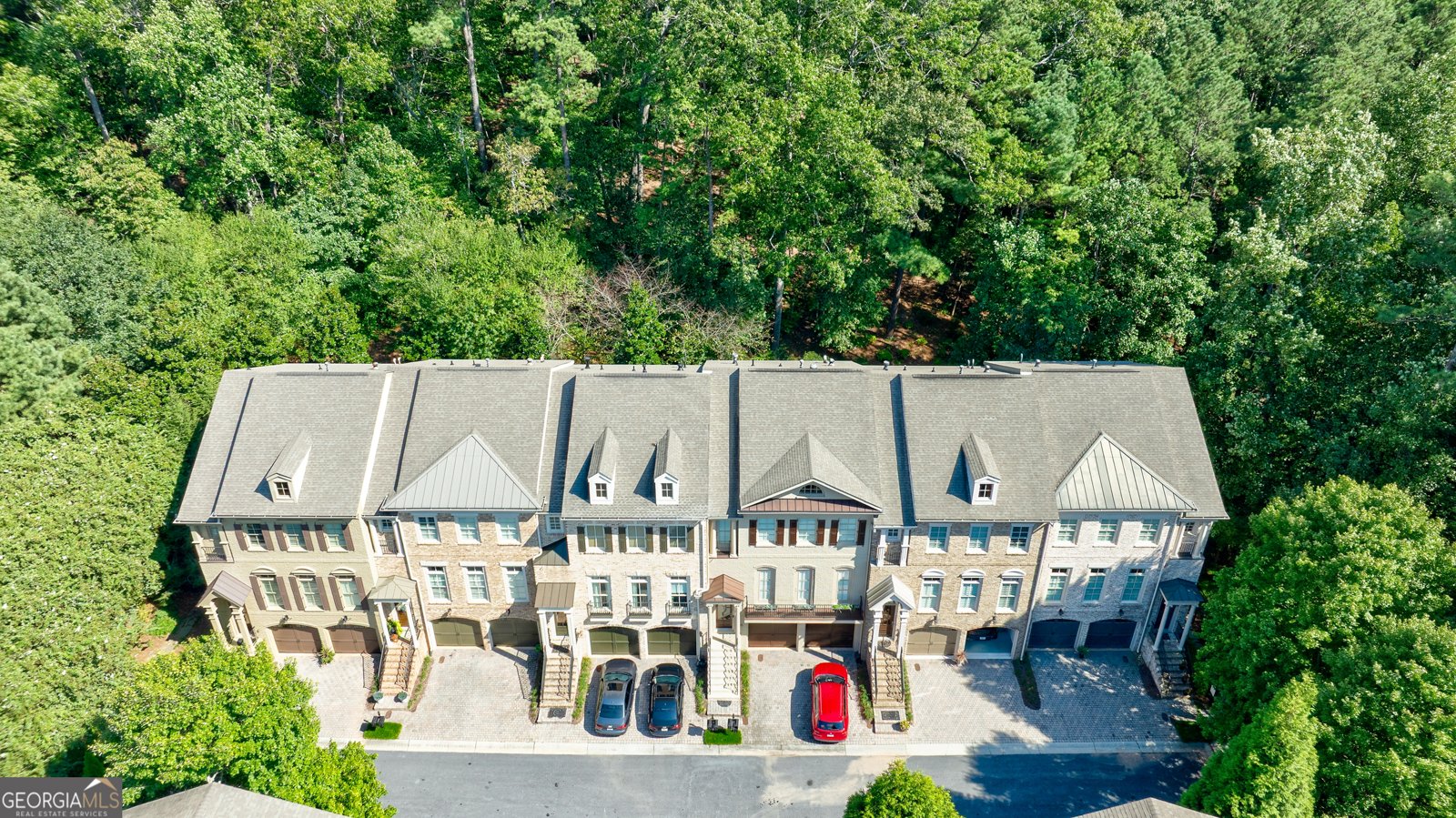 9018 Riverbend Manor Alpharetta - 69