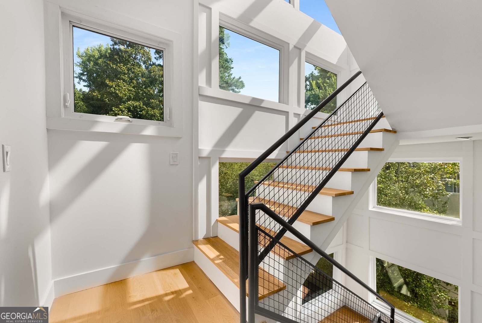 335 Eureka Drive Atlanta - 45