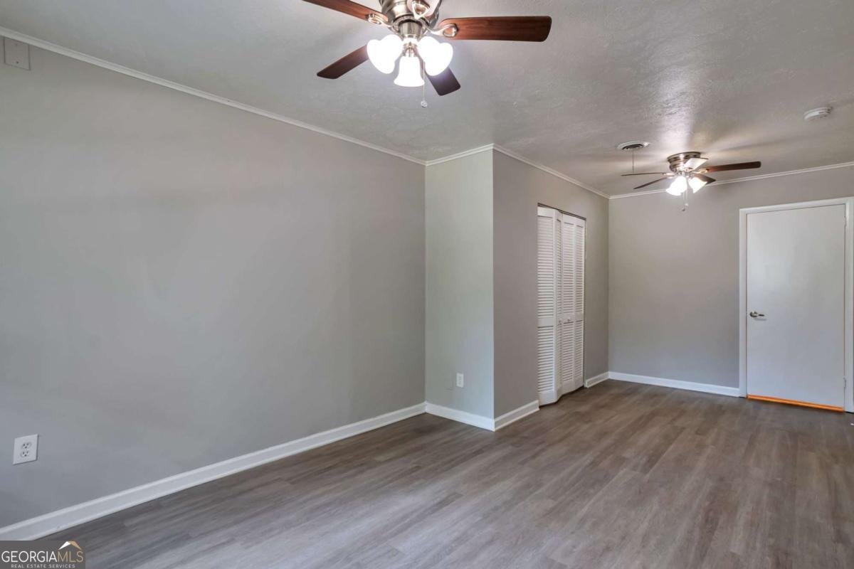 484 Evergreen Drive Forest Park - 12