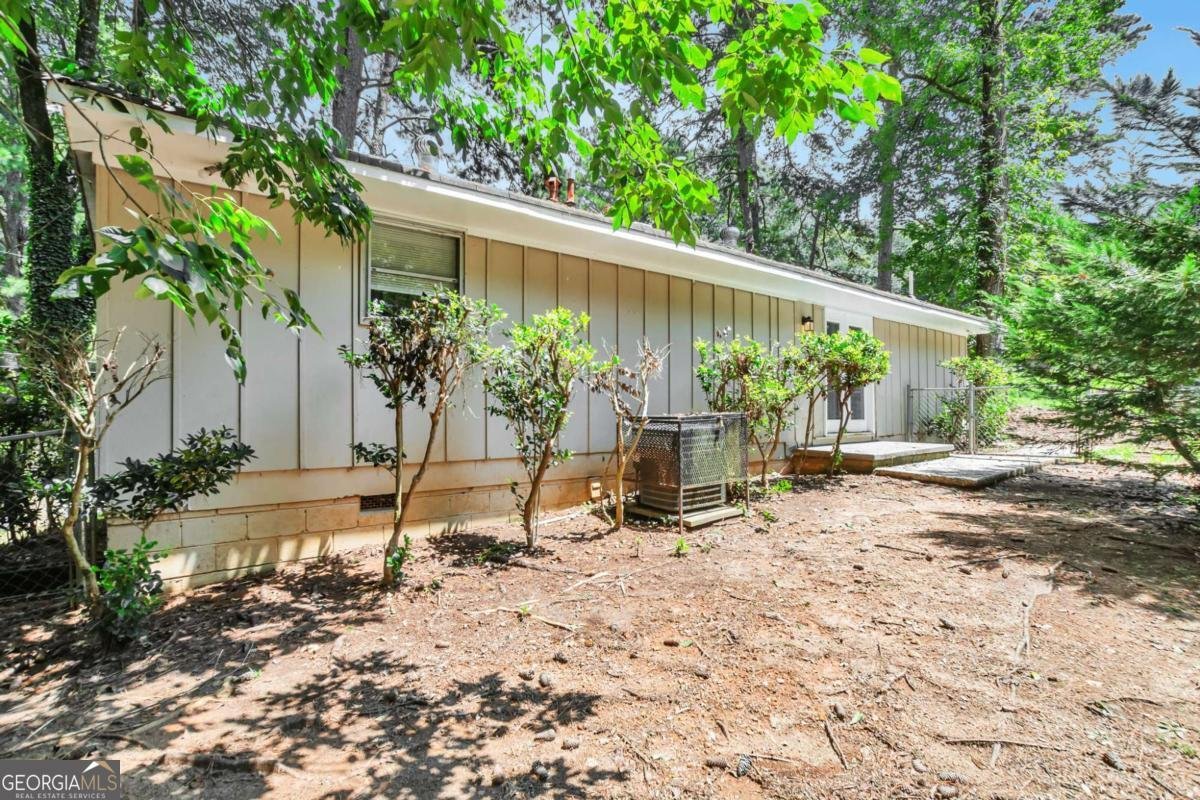 484 Evergreen Drive Forest Park - 24