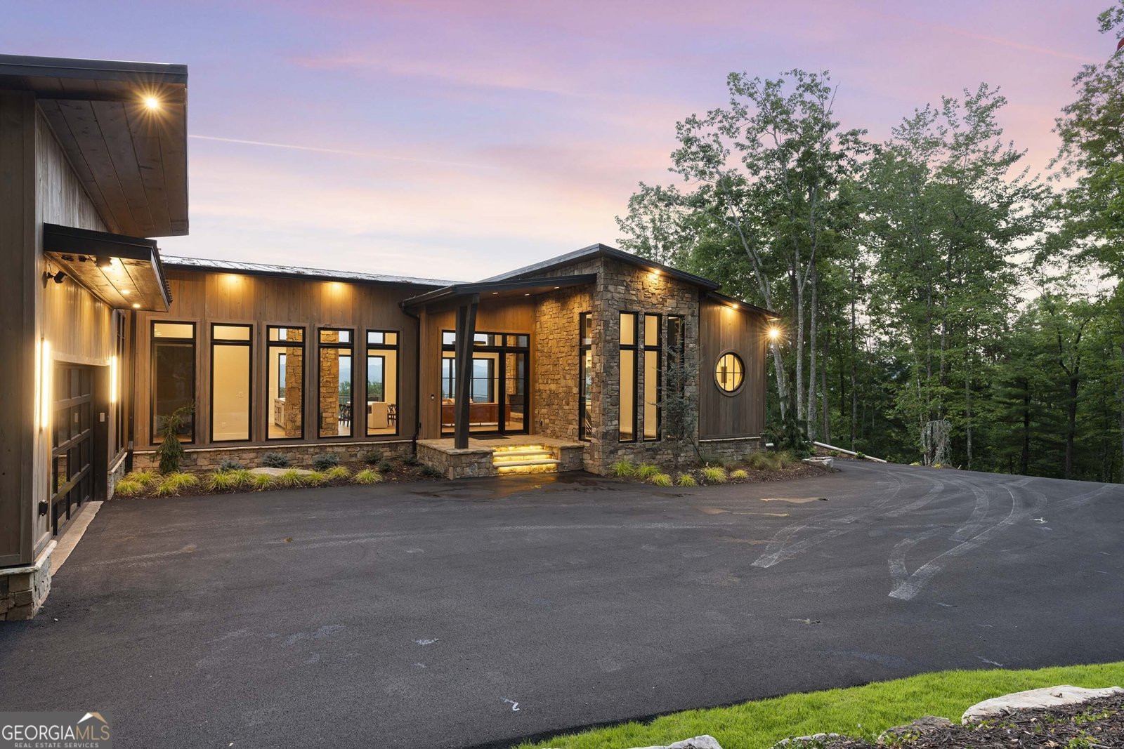 417 Bill Claypool Drive Blue Ridge - 70