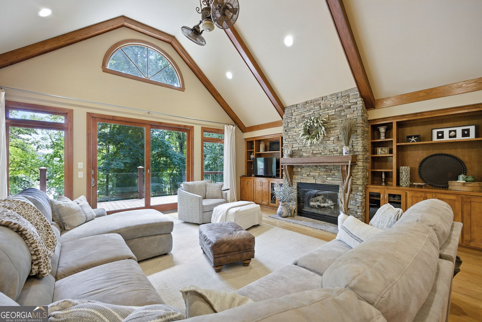 5786 Hidden Cove Road Gainesville - 28