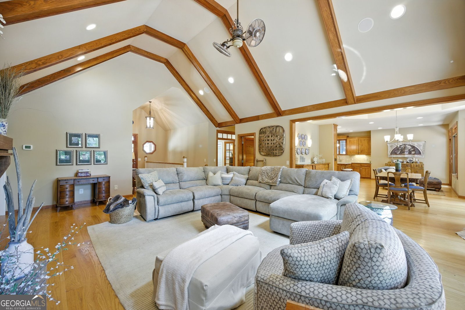5786 Hidden Cove Road Gainesville - 29