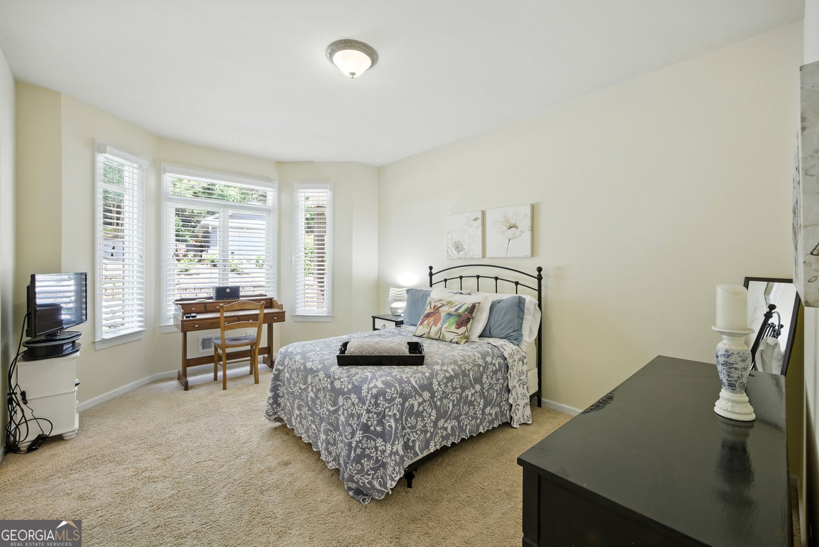 5786 Hidden Cove Road Gainesville - 38