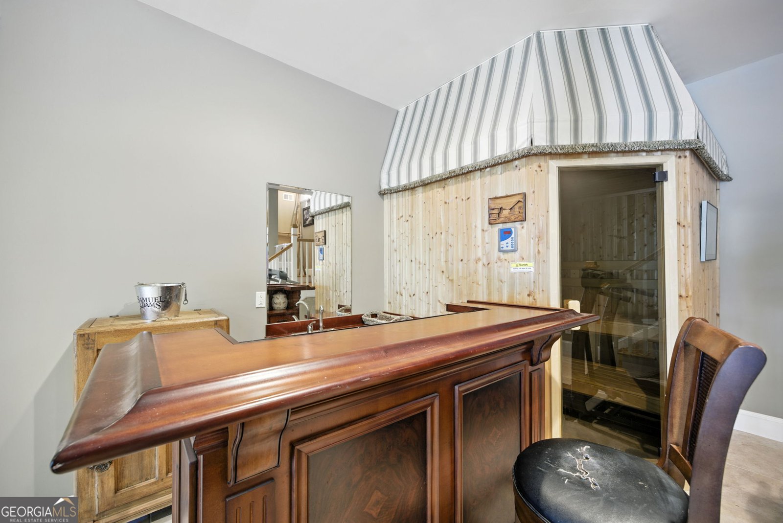 5786 Hidden Cove Road Gainesville - 44