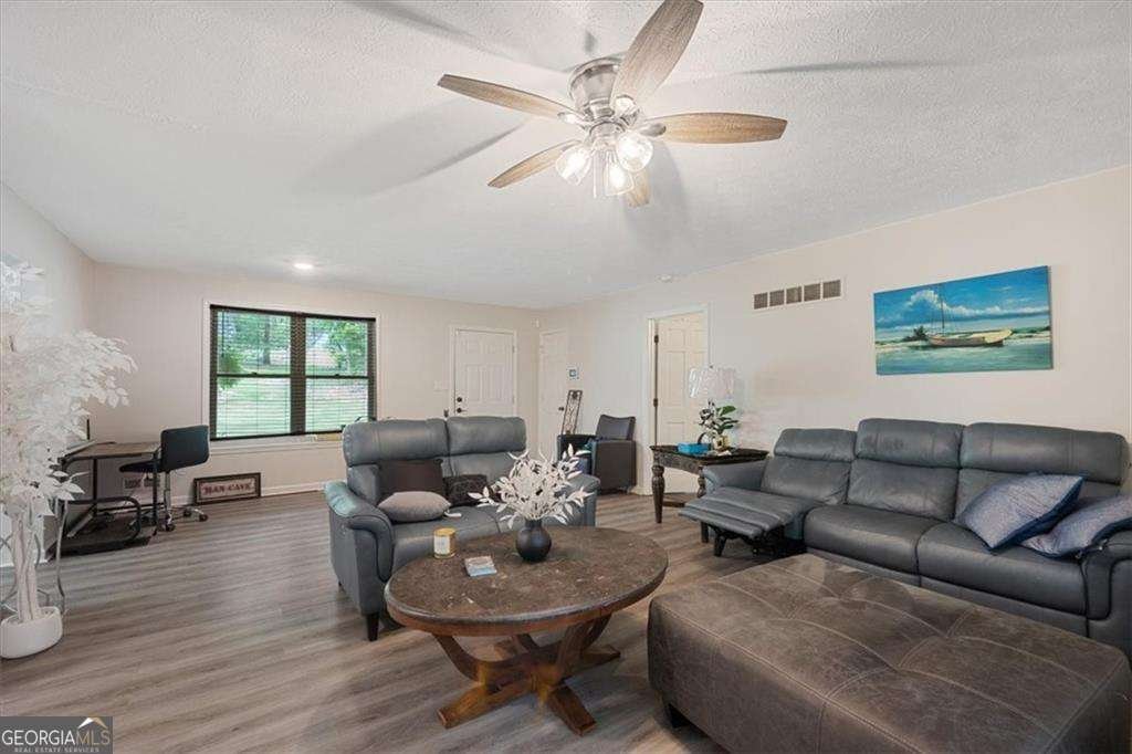 6372 Valley Dale Drive Riverdale - 5