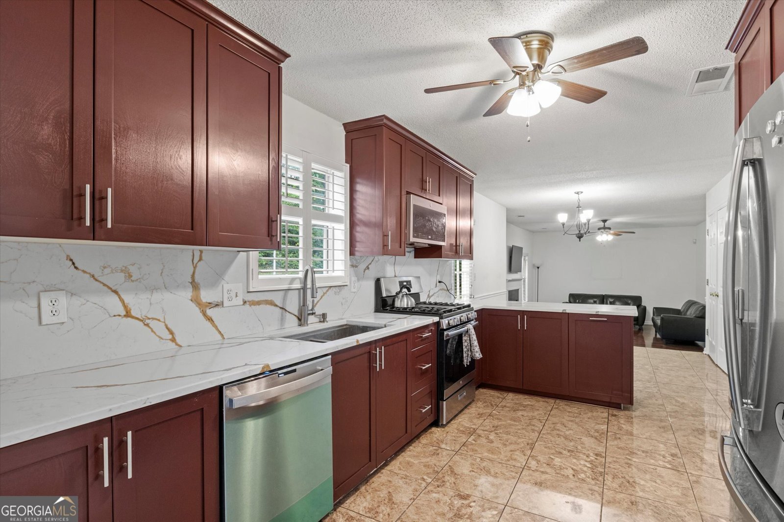 285 Cascade Rise Court Atlanta - 14