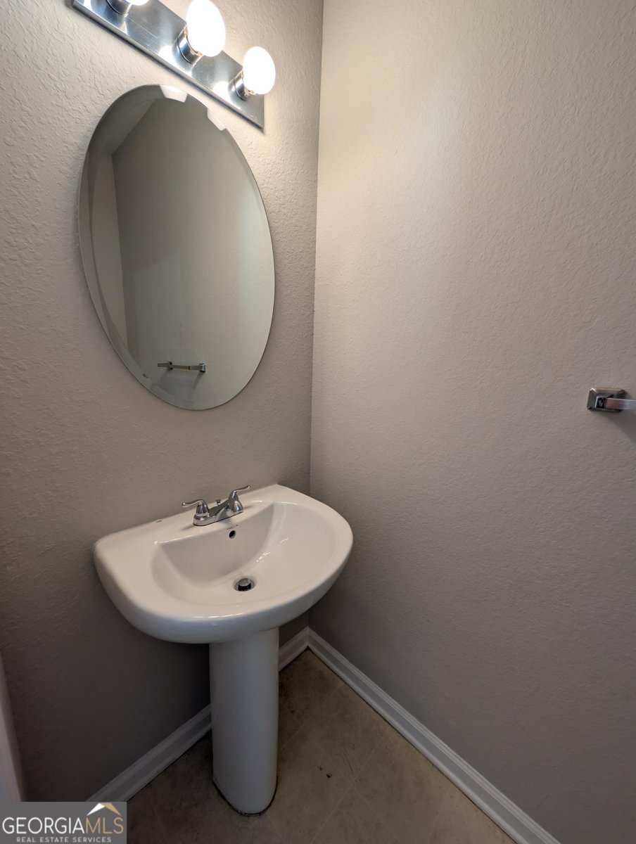 7109 Brookview Way Riverdale - 9