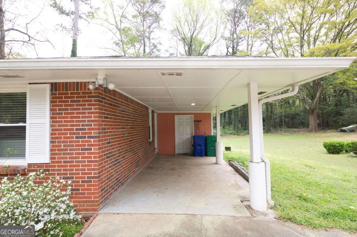 1693 Montreal Road Tucker - 22