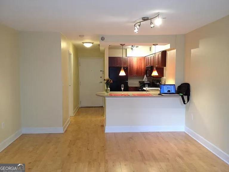 2479 Peachtree Road Atlanta - 15