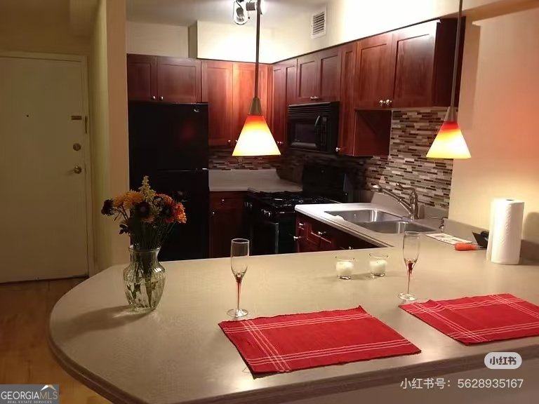 2479 Peachtree Road Atlanta - 2