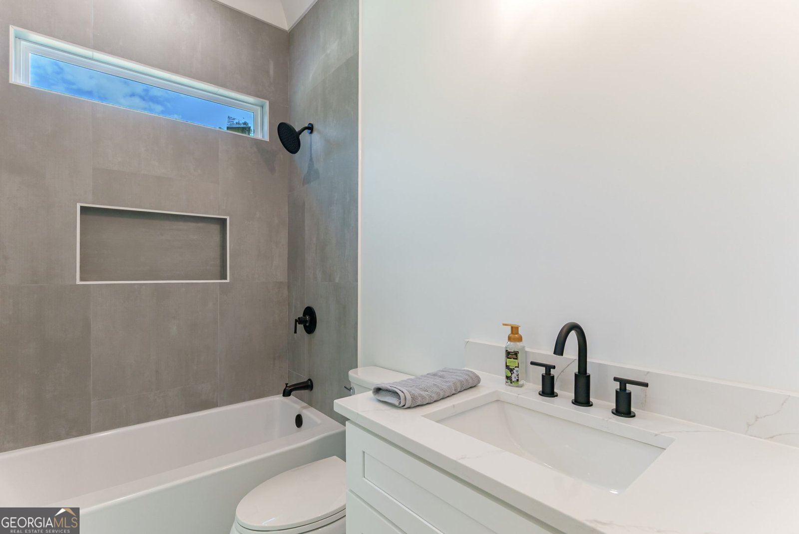 156 Saddle Creek Drive Monroe - 44