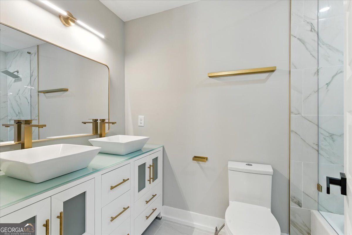 4395 Woodland Brook Drive Atlanta - 2