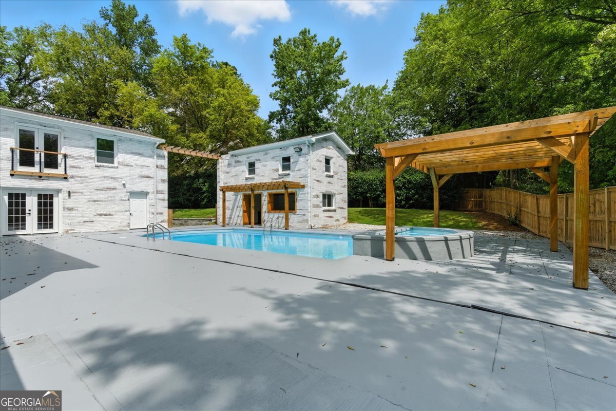 4395 Woodland Brook Drive Atlanta - 9