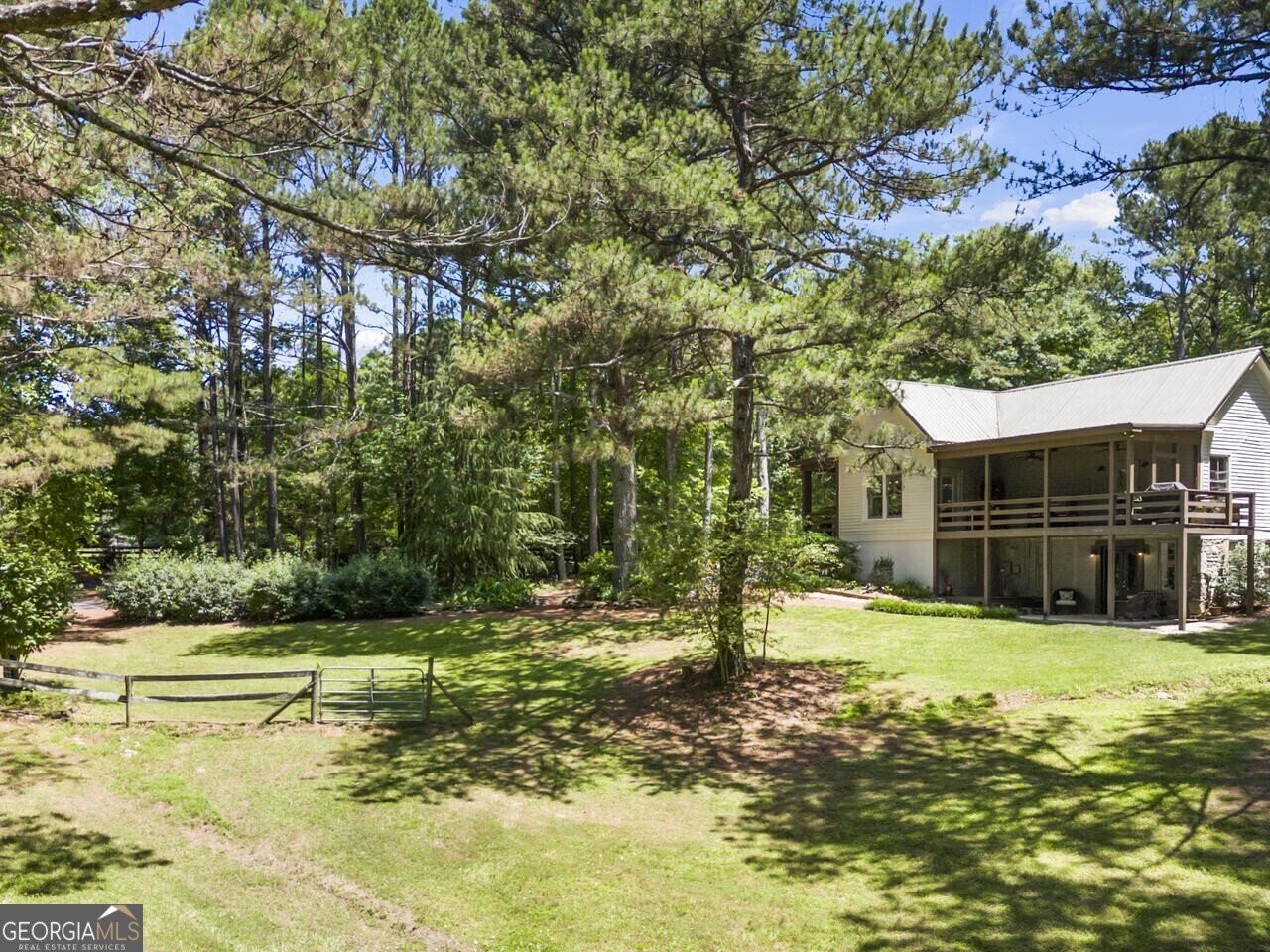 3245 Longstreet Road Milton - 53