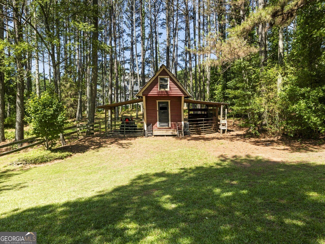 3245 Longstreet Road Milton - 55