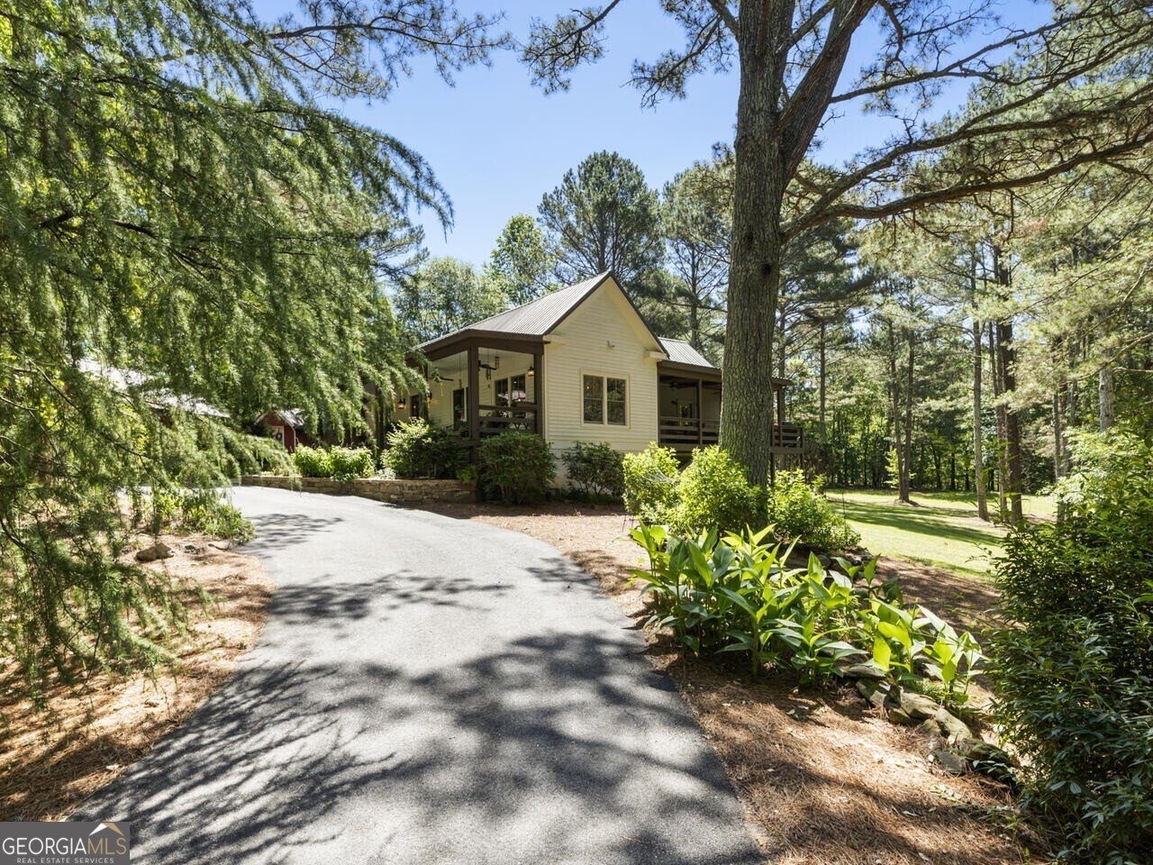 3245 Longstreet Road Milton - 61