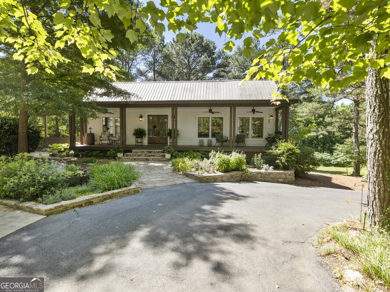 3245 Longstreet Road Milton - 62