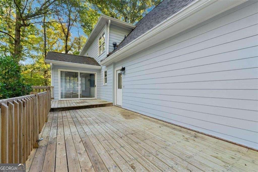 4715 Creek Wood Drive Gainesville - 32