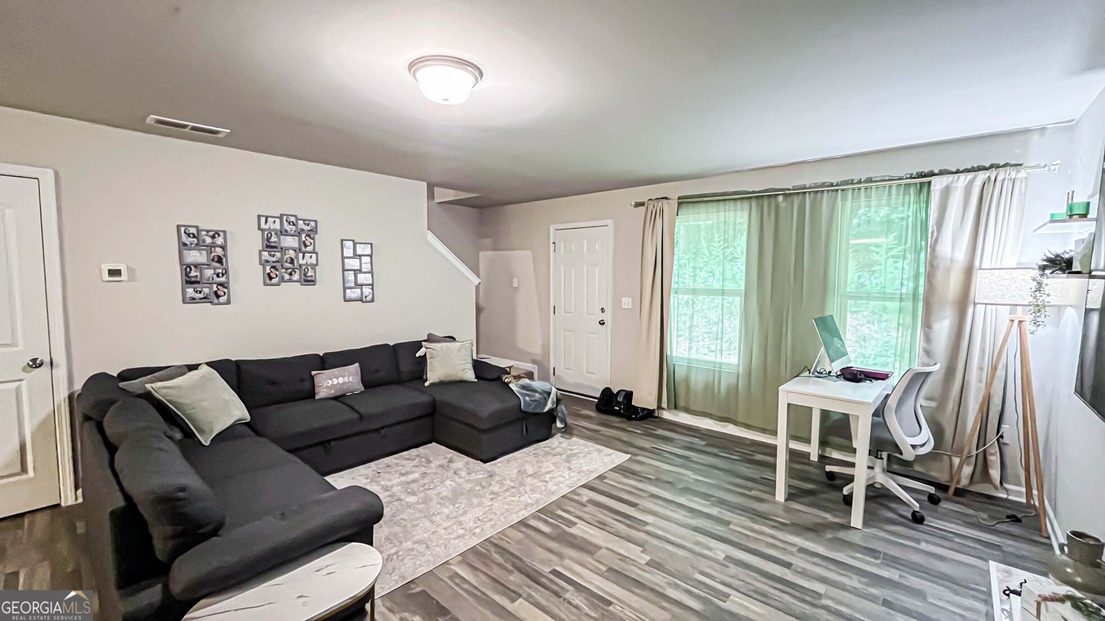 2565 Wood Bend Lane Riverdale - 3