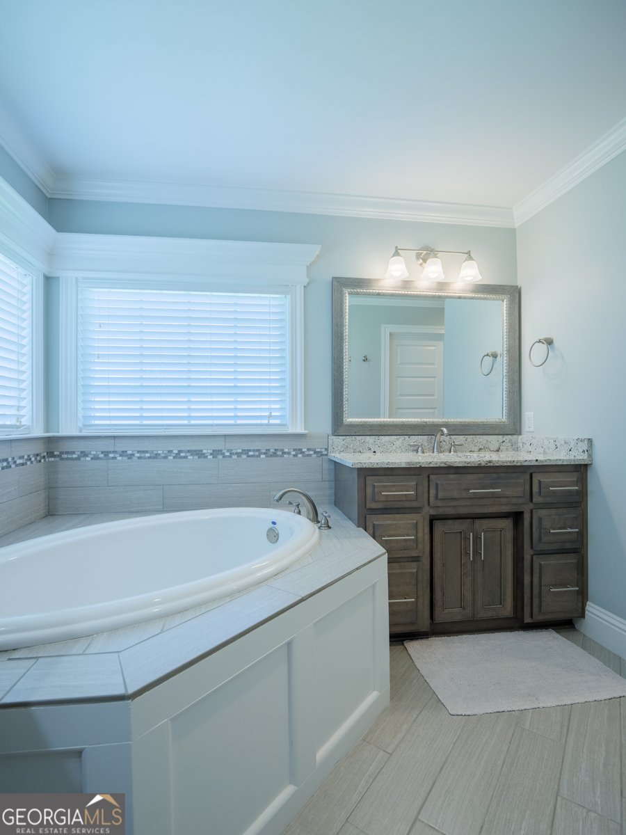 4045 Island Creek Road Valdosta - 33