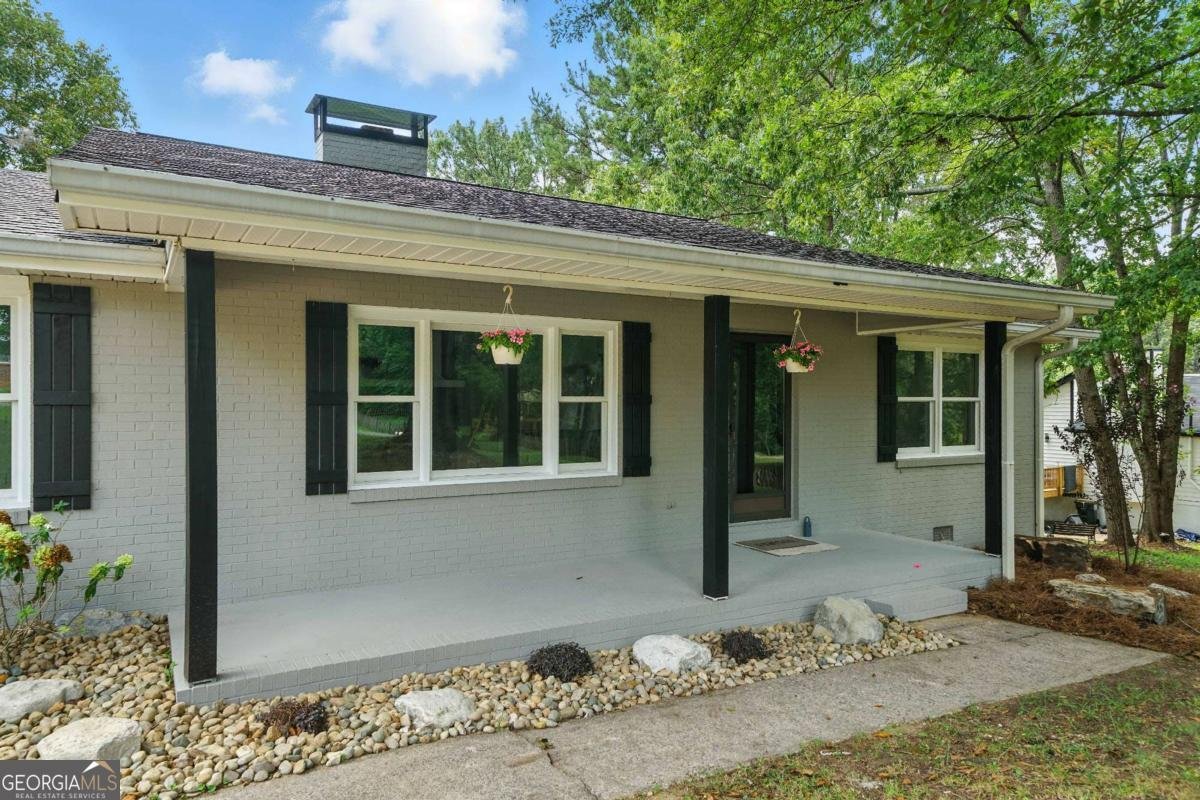 115 Dixie Lane Ball Ground - 32
