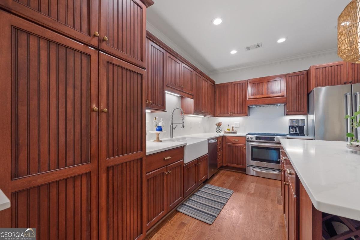 1041 Lockets Trail Greensboro - 29