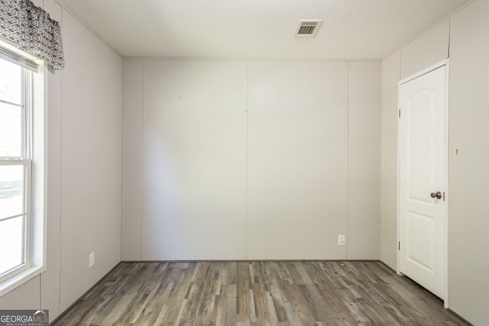 56 FJ Melton Lane Waycross - 14