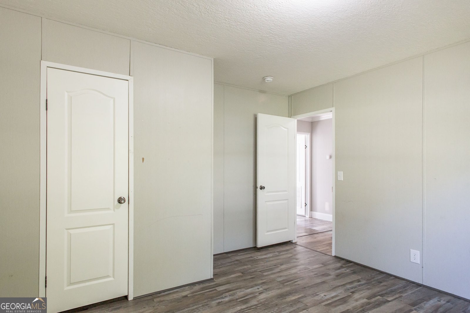 56 FJ Melton Lane Waycross - 15