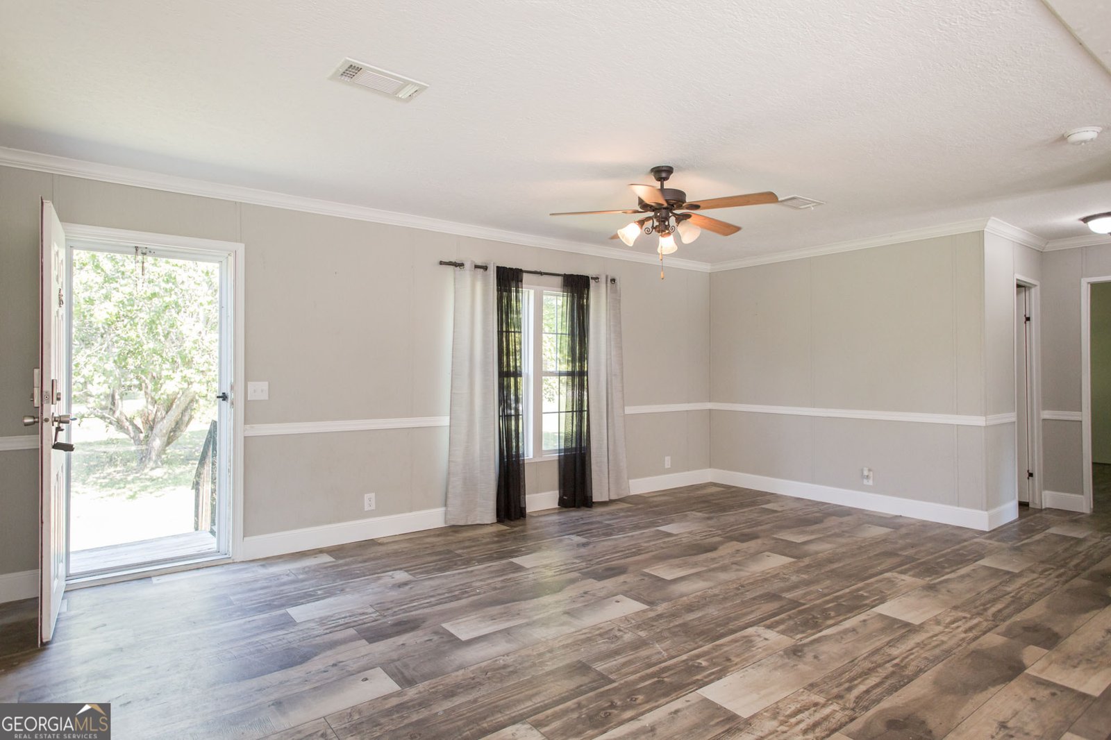 56 FJ Melton Lane Waycross - 4