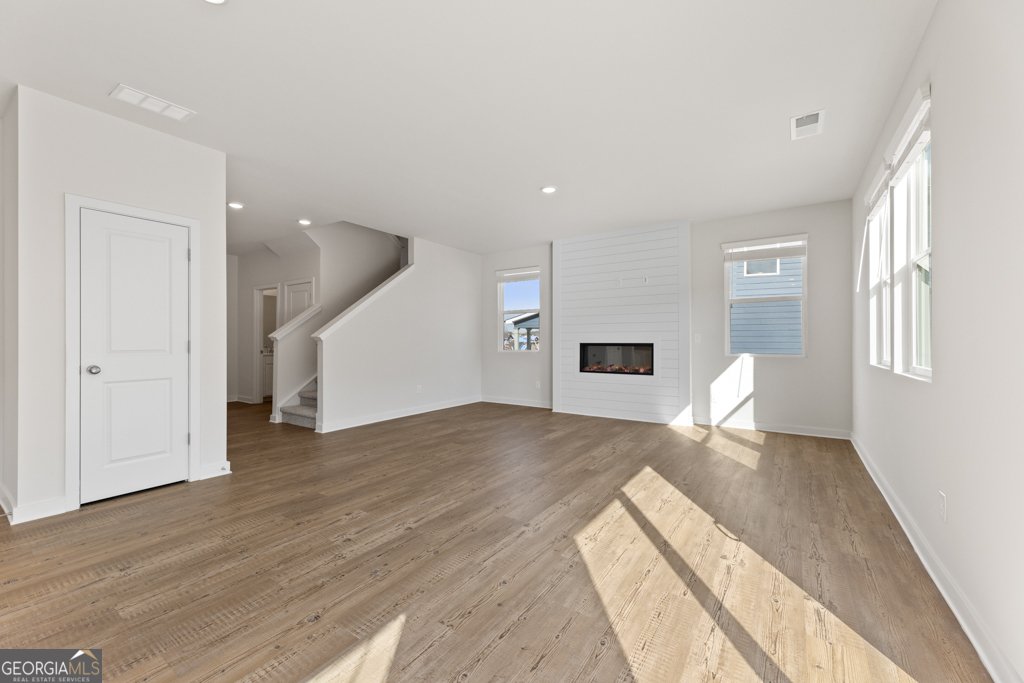 5415 Aurora Trail Flowery Branch - 11