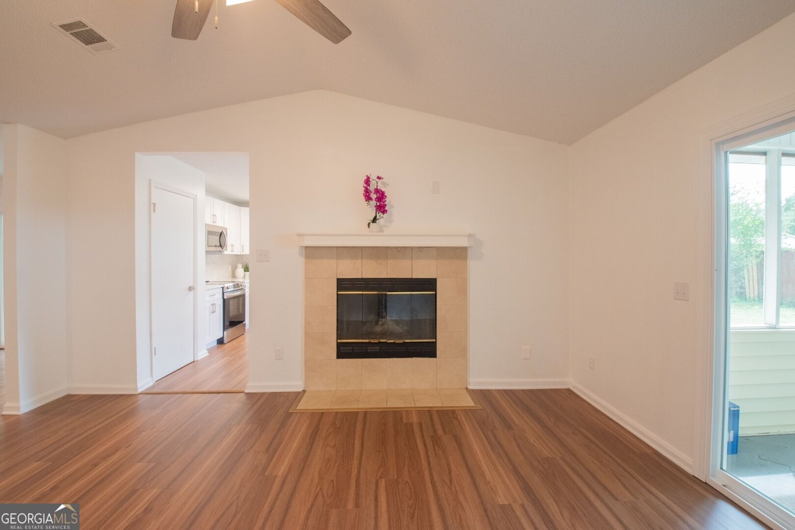 104 Cherry Tree Court Kingsland - 11