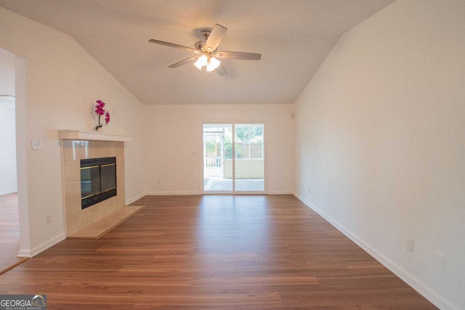 104 Cherry Tree Court Kingsland - 8