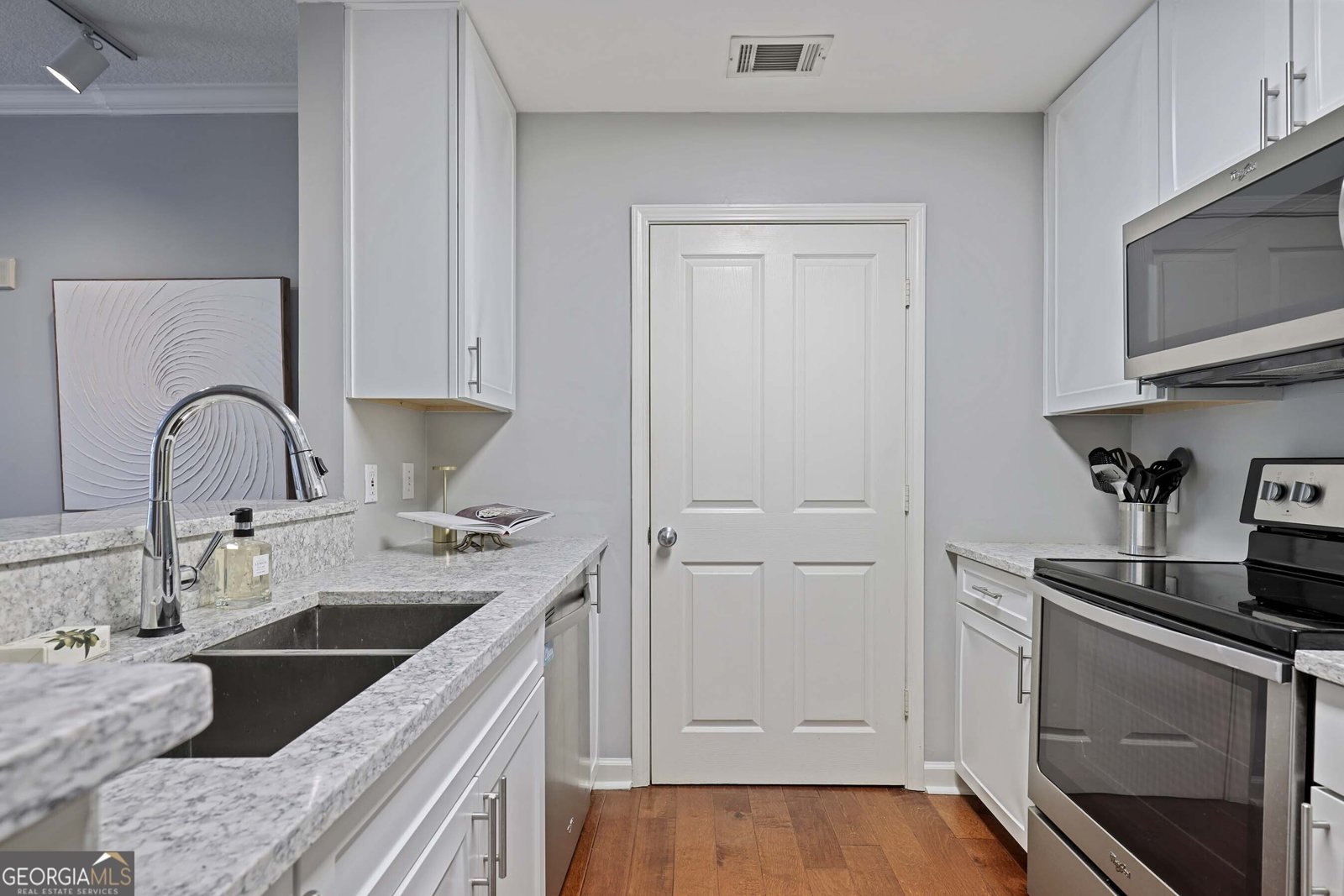 1101 Juniper Street Atlanta - 10