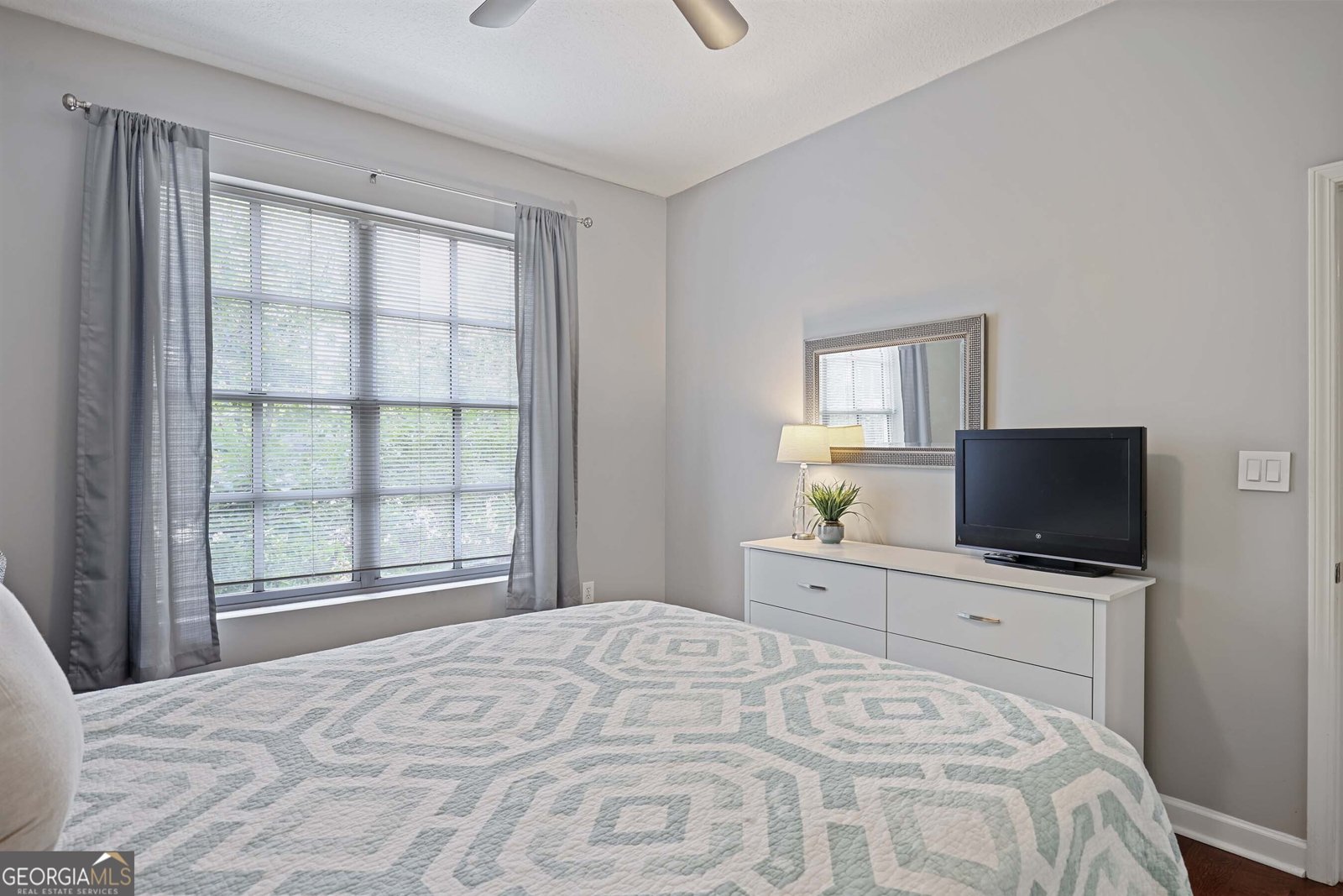 1101 Juniper Street Atlanta - 19