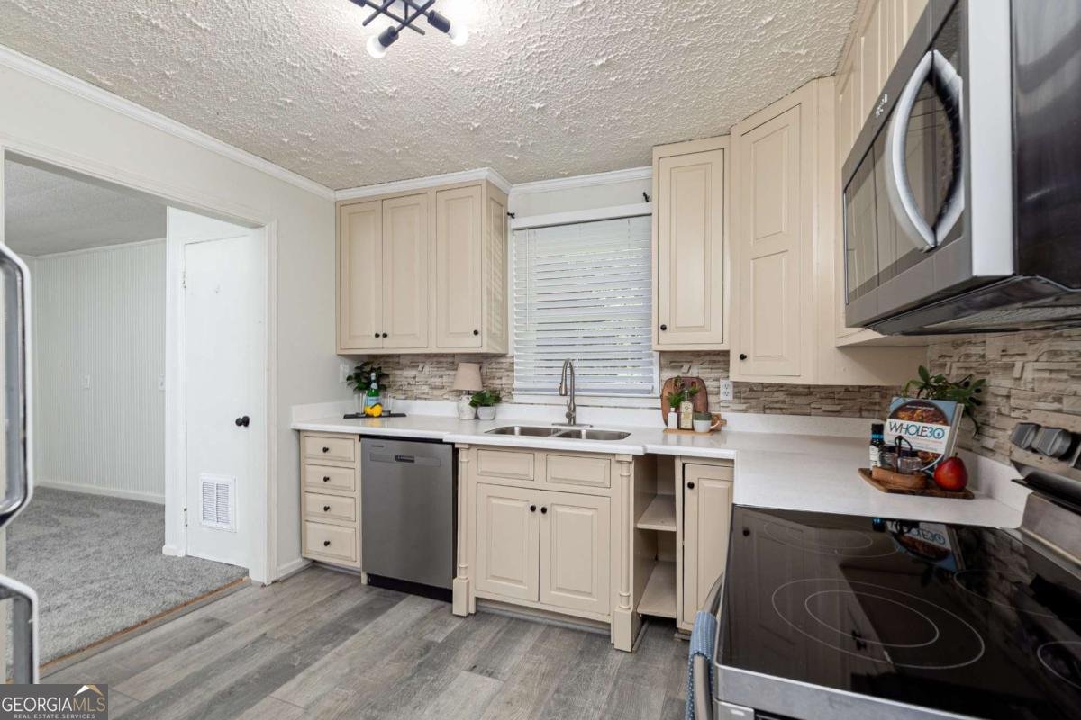 8203 Blacks Bluff Road Cave Springs - 5